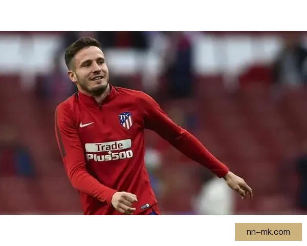 布翁乔尔诺防守稳健如铁闸坐镇后防让对手难越雷池半步尽显中卫统治力